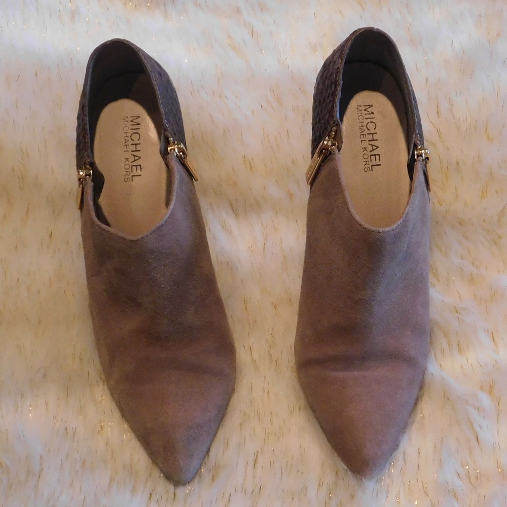 Michael Kors Suede and Snakeskin Leather Heels - Picture 2 of 8